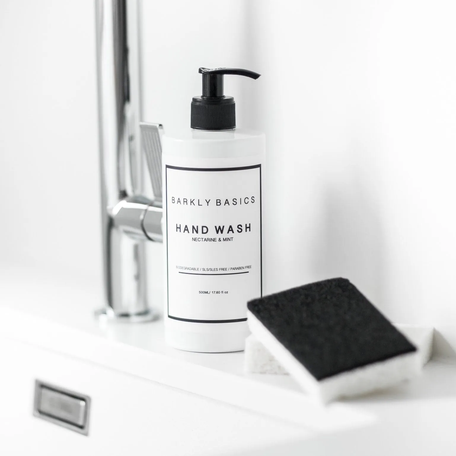 BARKLY BASICS Hand, 1l Wash Refill
