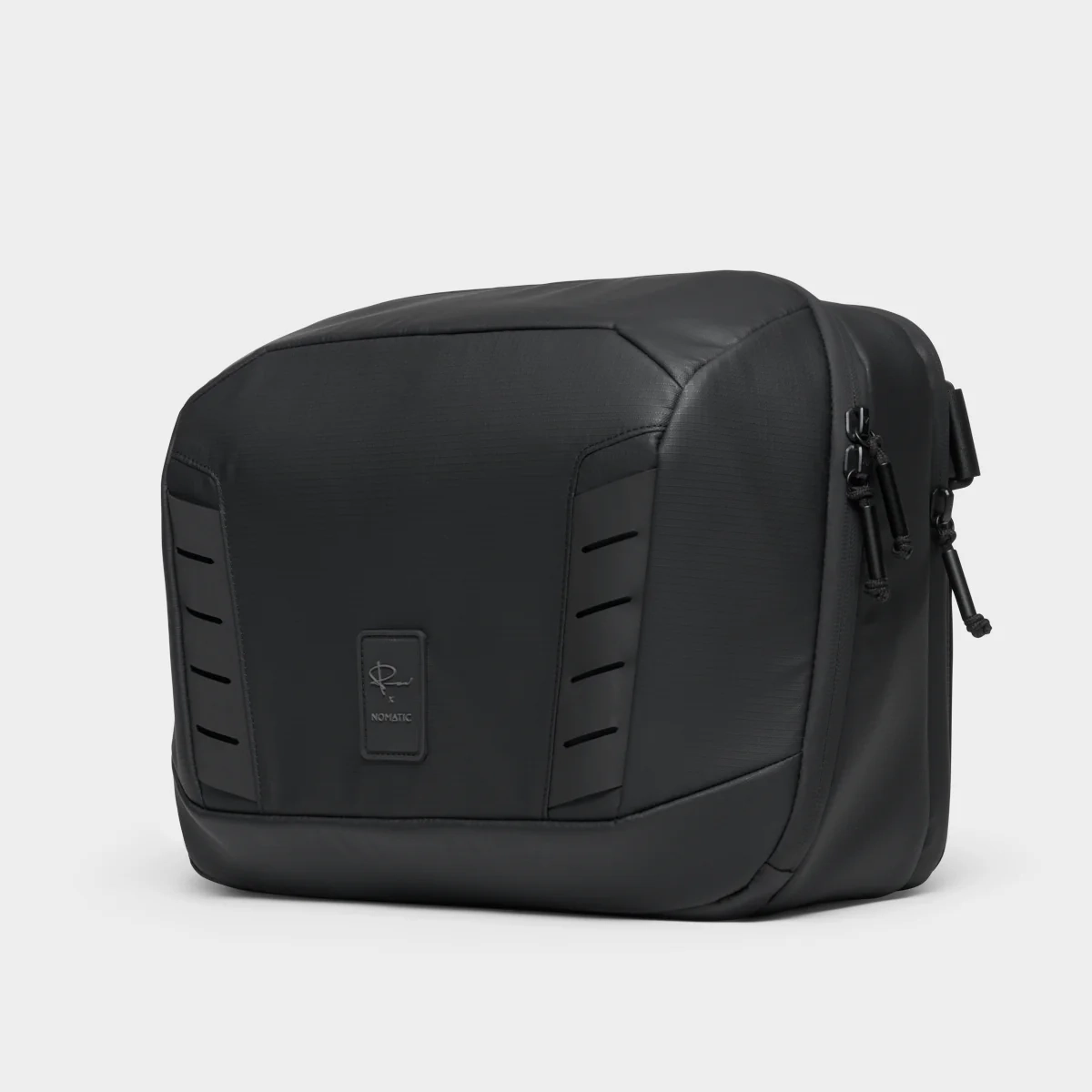 Daily Special Offer Price Drop Alert Nomatic Mckinnon Sling 13L - Black