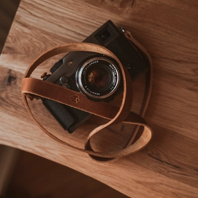 Clever Supply Minimal Camera Strap (Split Ring) 40" - English Tan Big Hot Sale