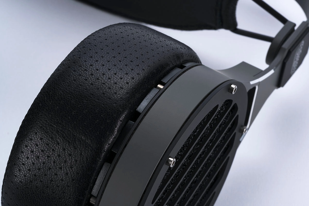 Grab the Deal Now Abyss Ab-1266 Phi Tc Headphone Complete Package