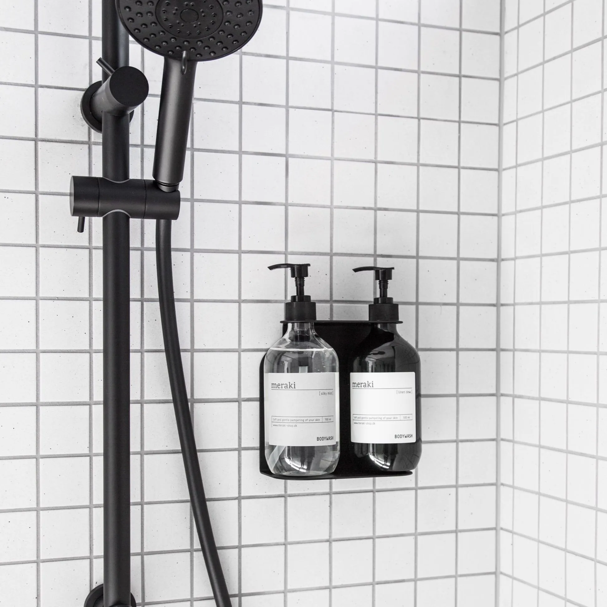 DESIGNSTUFF Dual Soap Dispenser Holder, Black