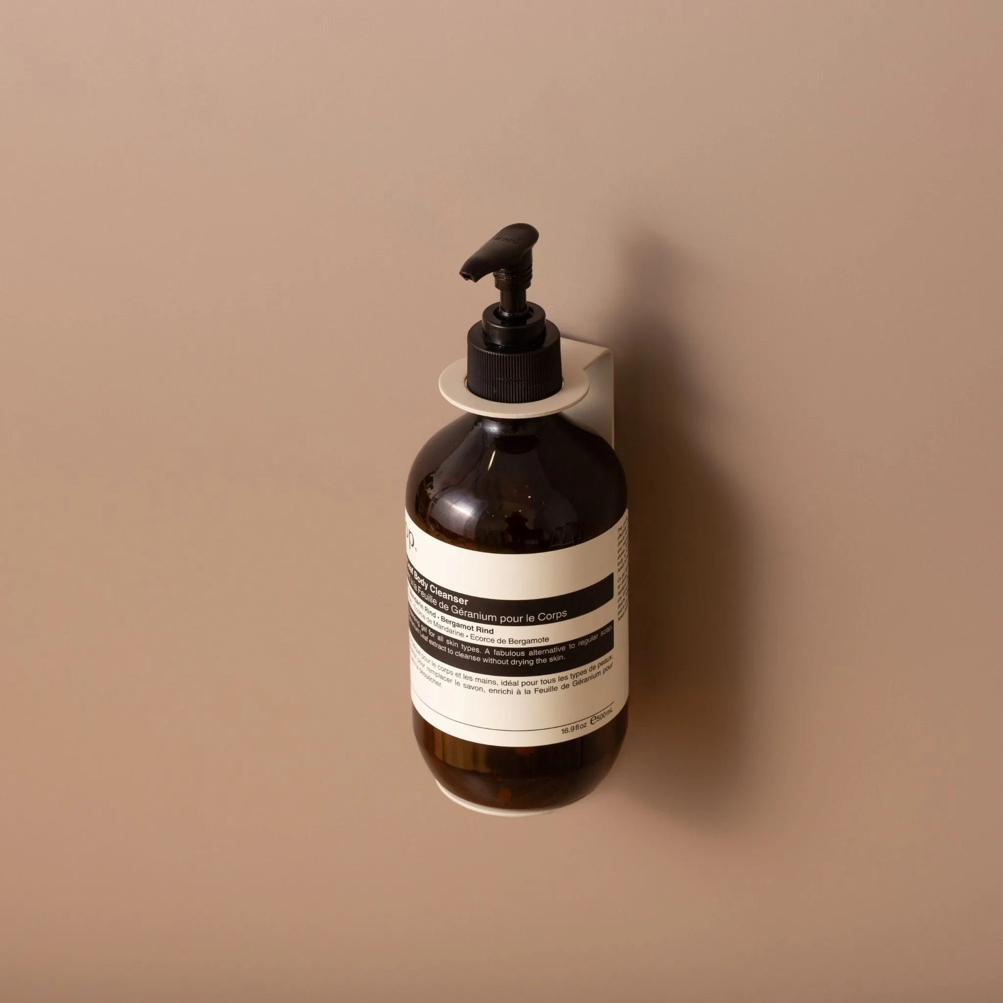 DESIGNSTUFF Single Soap Dispenser Holder, Sand