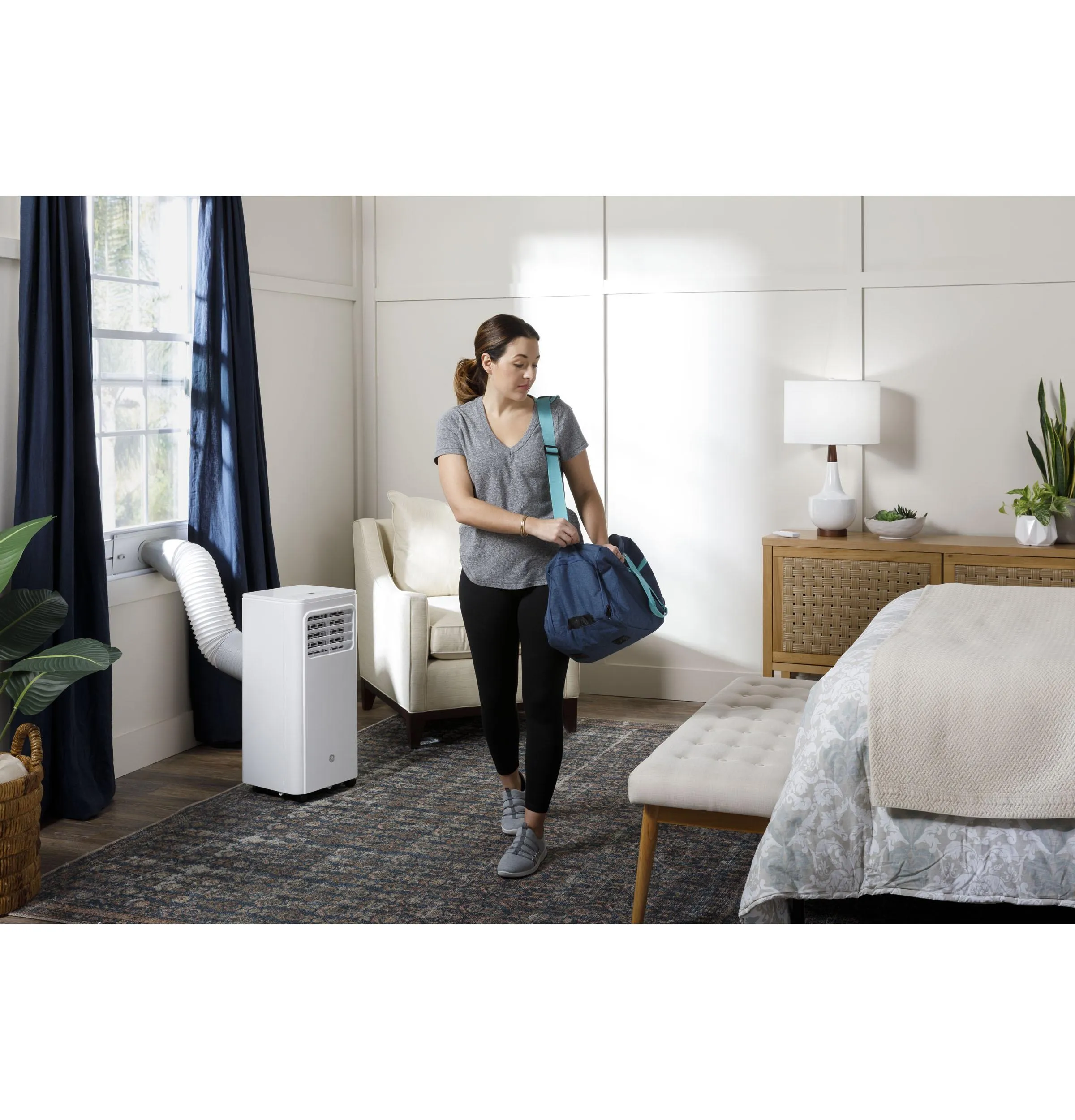 Ge Appliances APFA08YBMW Ge? 8,000 Btu Portable Air Conditioner For Small Rooms Up To 150 Sq Ft. (5,300 Btu Sacc)