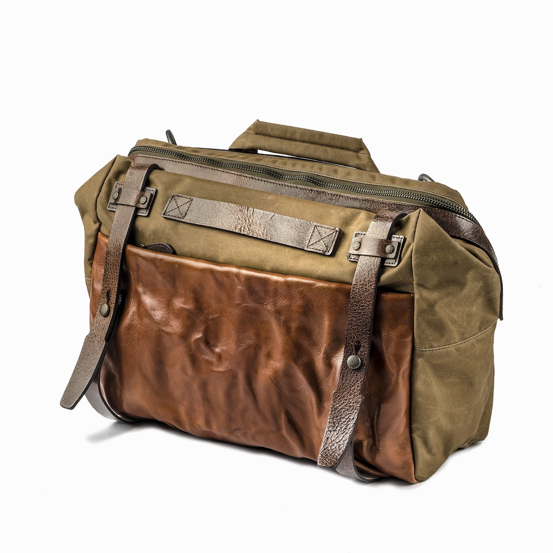 Limited Stock Hot Deal Clearance Blowout Lightning Rider Sling Bag | 12L