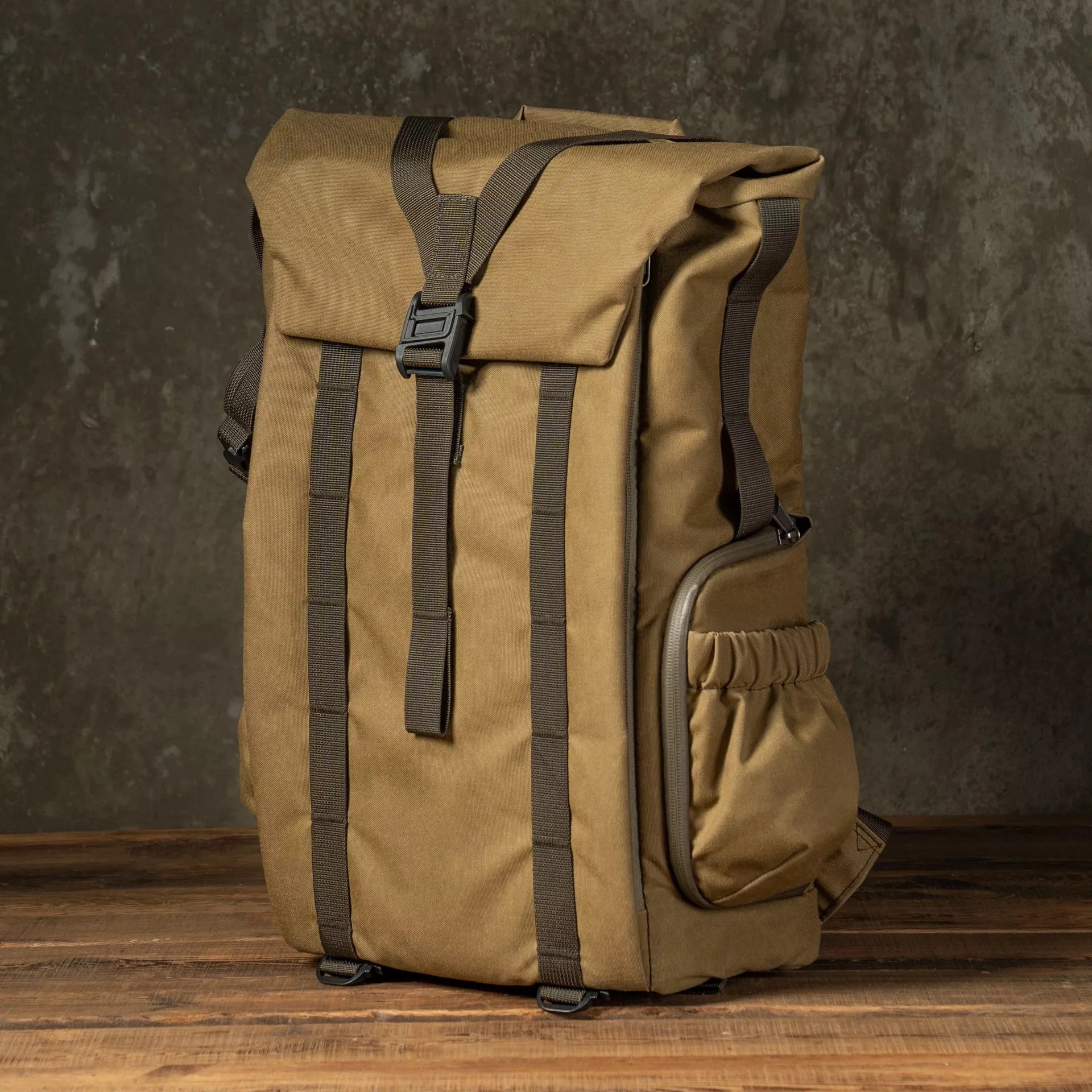 Clearance Sale Now "New Pilot" Travel Camera Backpack 18L