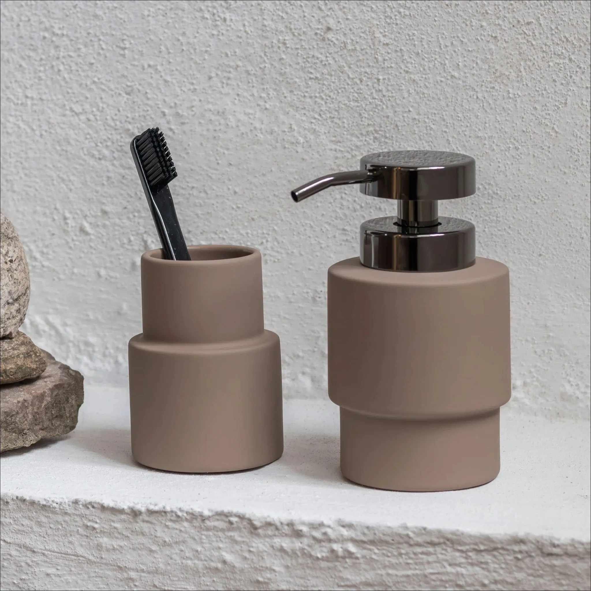 METTE DITMER Shades Dispenser H14.5 cm, Nougat