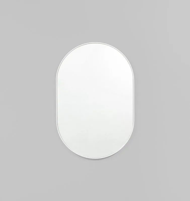 MIDDLE OF NOWHERE Bjorn Oval Mirror, White, 50x75cm
