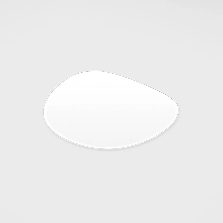 MIDDLE OF NOWHERE Pebble Mirror, Bright White, 120x70cm