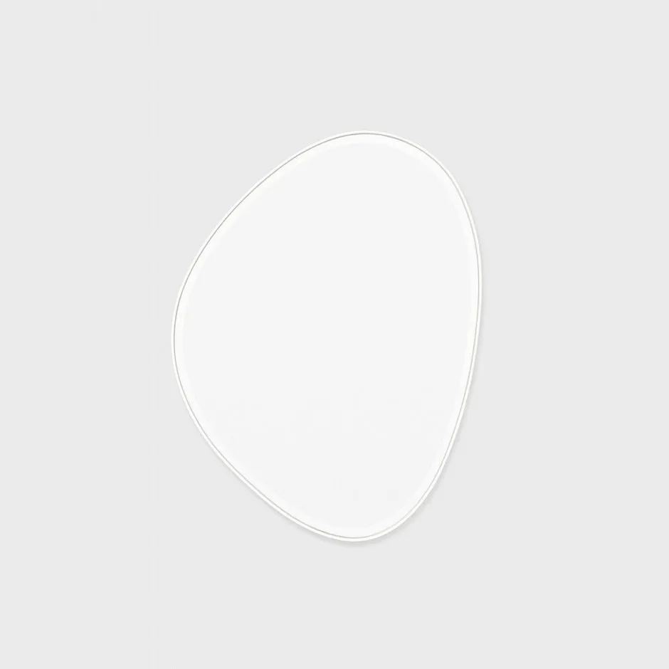 MIDDLE OF NOWHERE Pebble Mirror, Bright White, 70x90cm