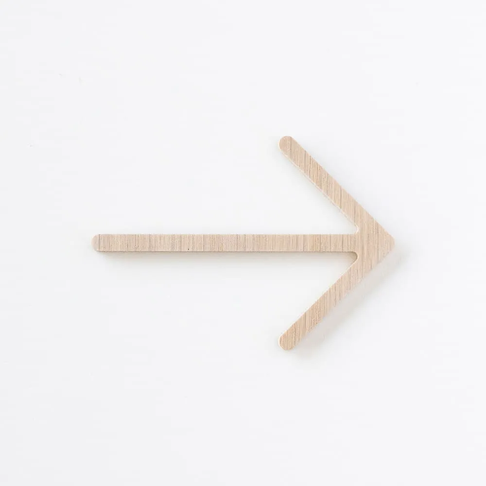 MOHEIM Arrow Sign, White Oak