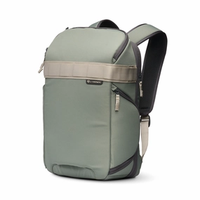 MustHave Items Nomatic Luma 18L Camera Pack - Sage