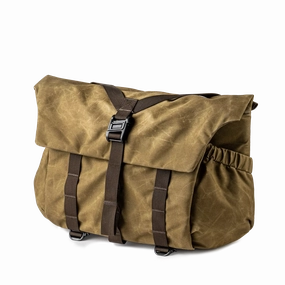 Grab the Deal Now Limited Edition Offer Pilot Travel Camera Bag Upgraded | 10L