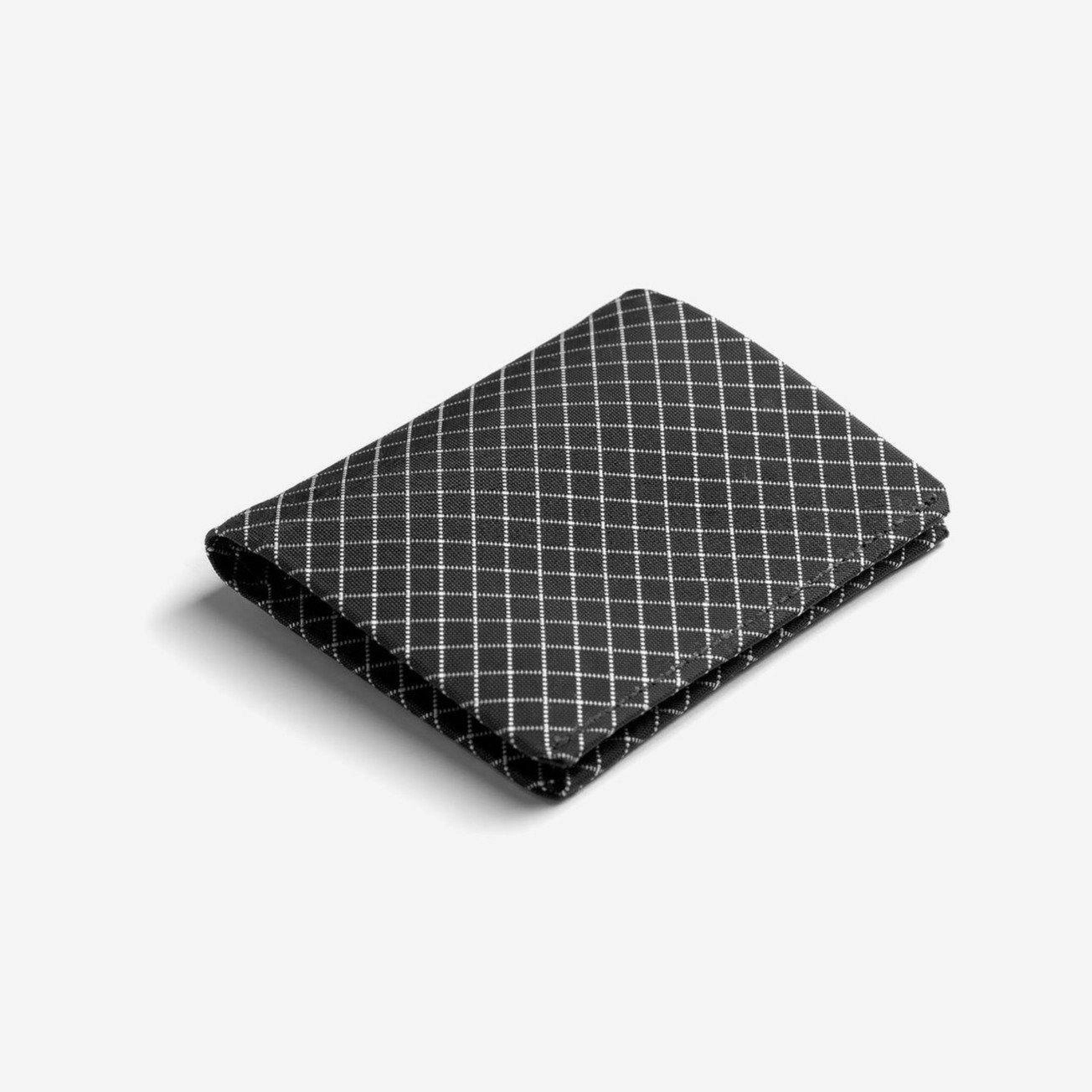 Todays Special Picks Best Seller Discount Pioneer Carry Matter Bifold Wallet