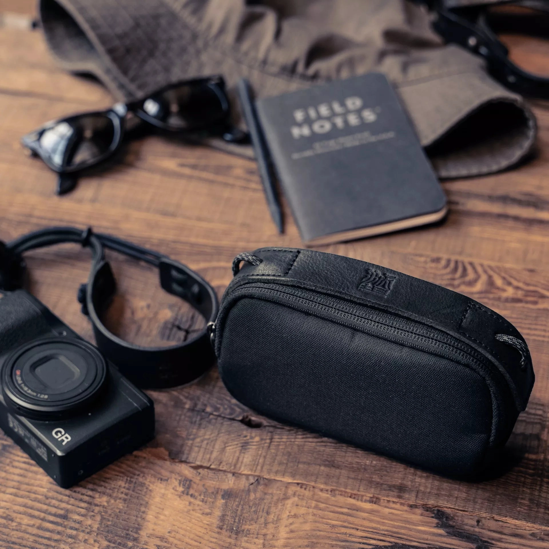 Todays Steal Instant Discount Portable Camera Pouch S