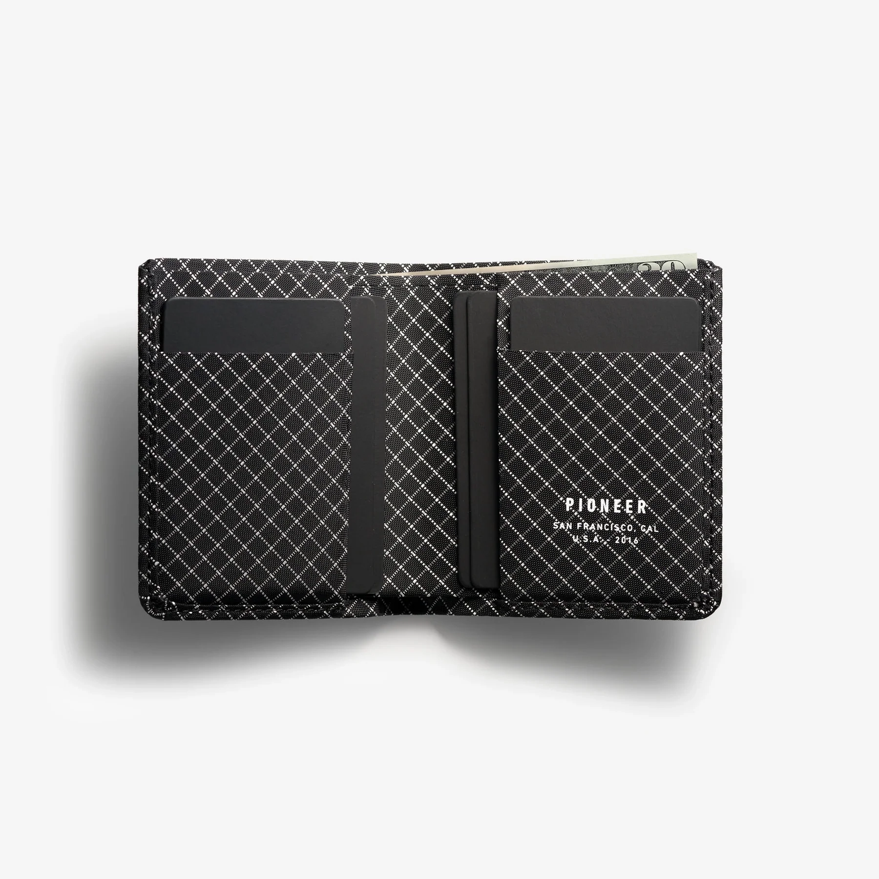 Price Drop Alert Trendy Picks Today Pioneer Carry Altitude Billfold Wallet