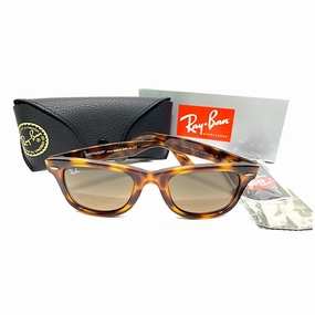 Best Seller Deal Ray-Ban Wayfarer Ease Rb4340 639743 Tortoise - Brown Lenses - Injected