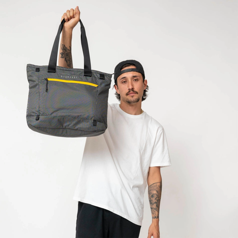 Trending Deals Today Rennen Ripstop Tote Bag 18L
