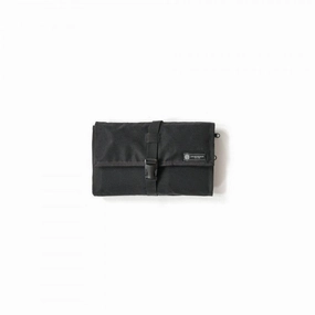 Life Behind Bars The Soigneur Dopp Kit Instant Savings Deal