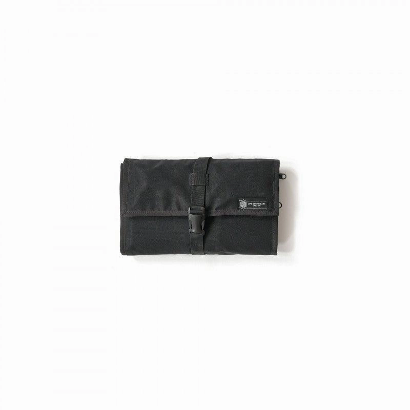 Life Behind Bars The Soigneur Dopp Kit Instant Savings Deal