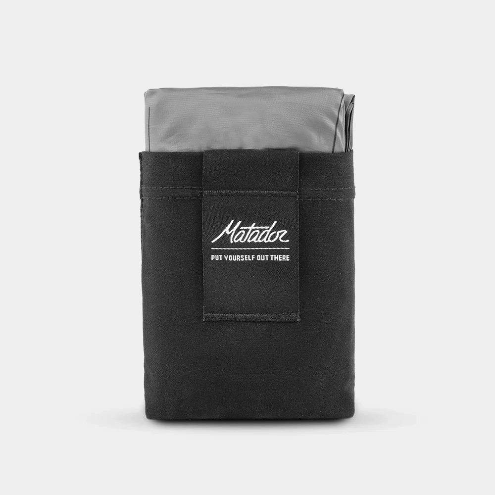 Daily Hot Deal Matador Pocket Blanket 4.0 - Black