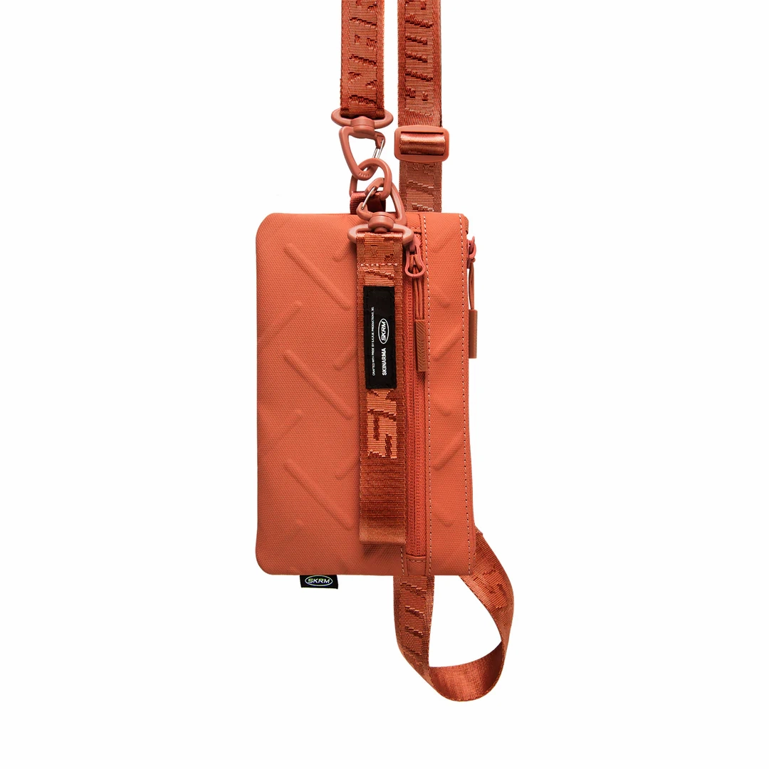 Skinarma Juno Clutch Bag Price Drop Frenzy
