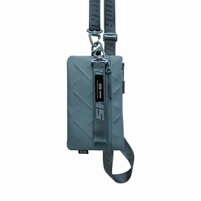 Skinarma Juno Clutch Bag Clearance Event Alert