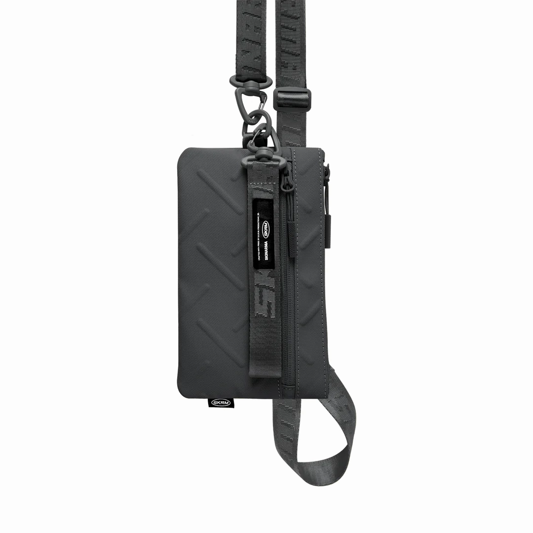 Today Only Hot Sale Special Online Offer Skinarma Juno Clutch Bag
