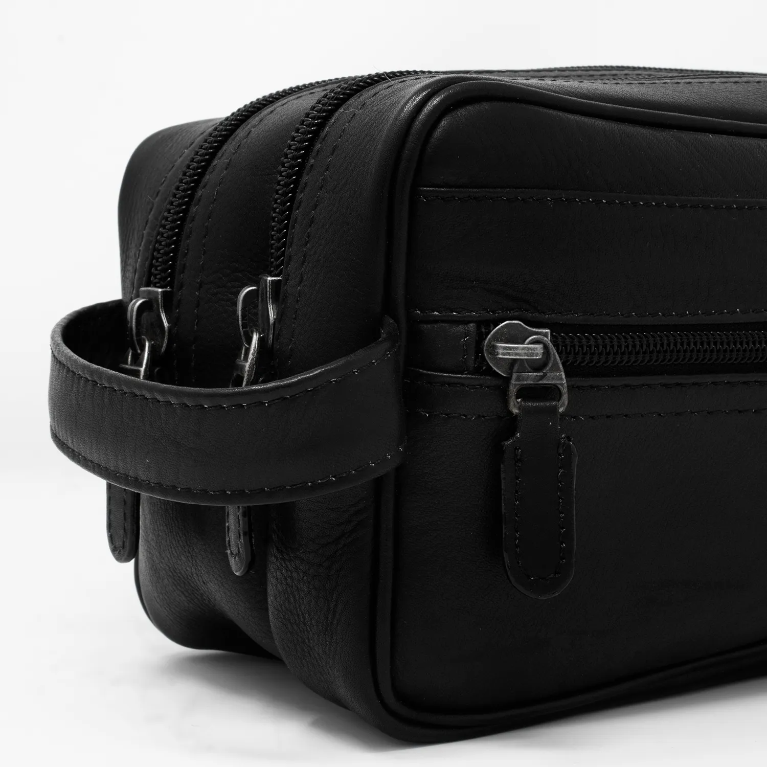 Dorado Double Pocket Shave Kit Online Exclusive Deal