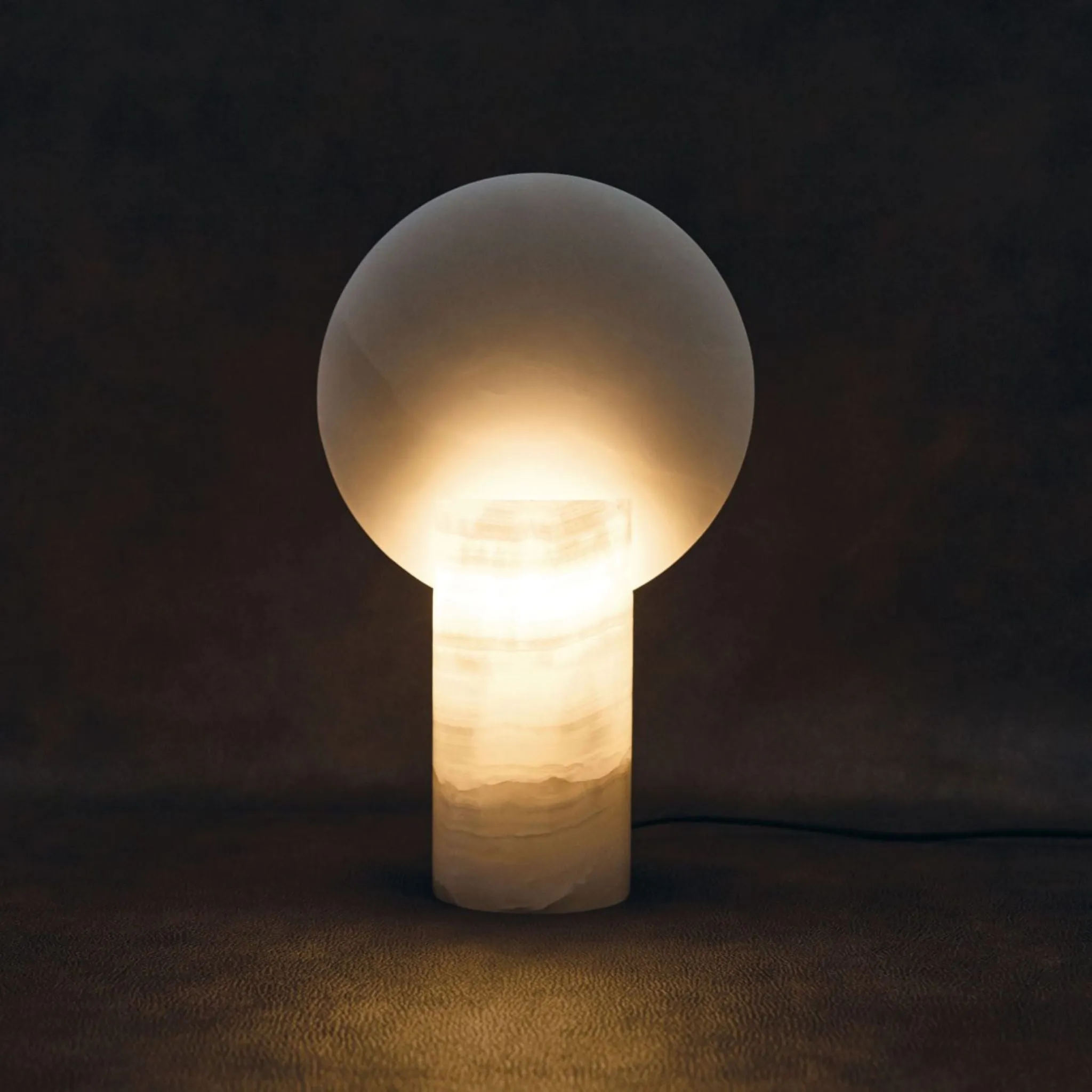 STUDIO SOCIET Circle Lamp, Onyx