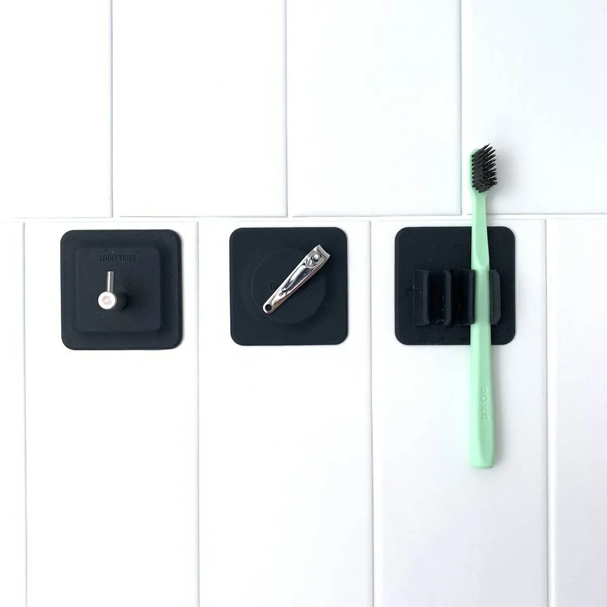 TOOLETRIES The Arnold Reusable Hook