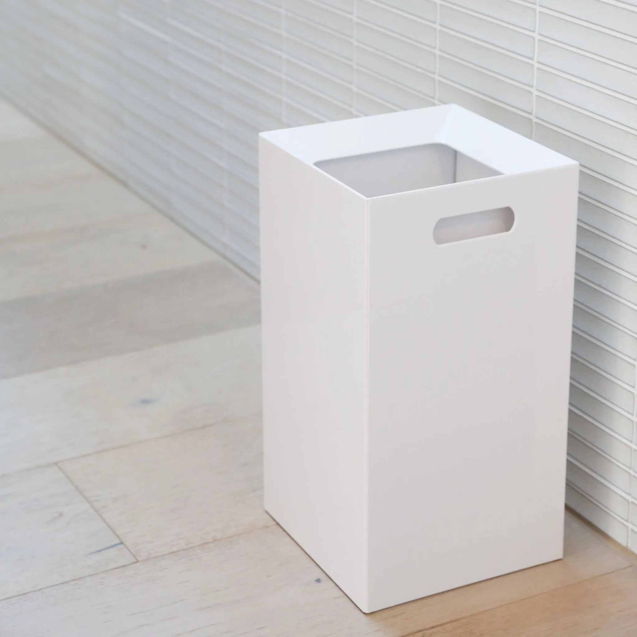 YAMAZAKI Tower Square Trash Can/Rubbish Bin, White, H33 cm