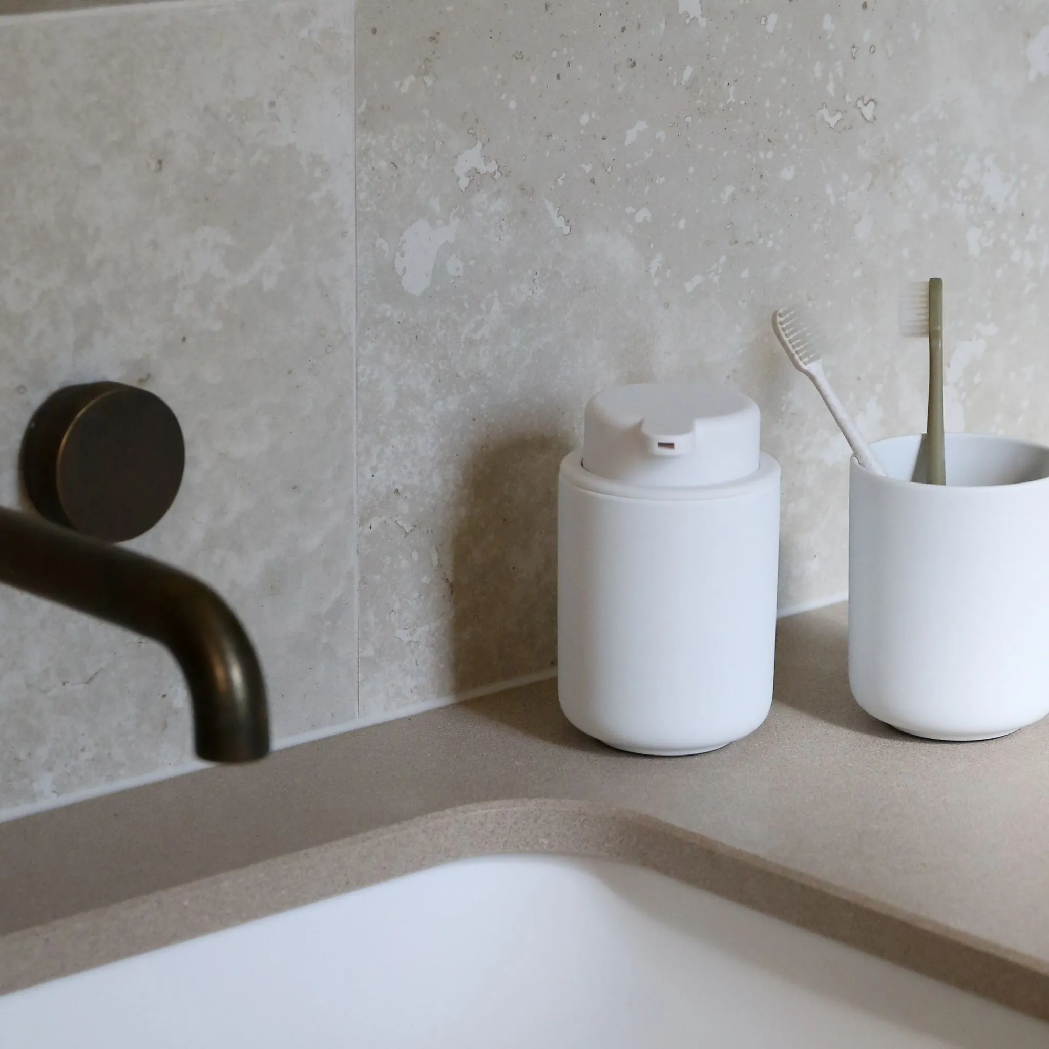 ZONE DENMARK Ume Soap Dispenser 250ml, H12.8cm, White